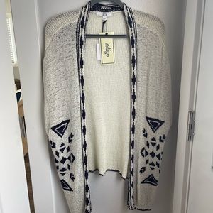 JACK BB Dakota Cream Sweater Tunic w/ Navy Design